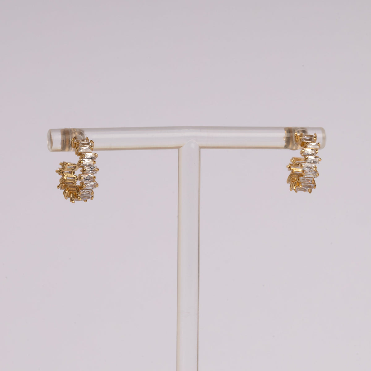 Aurora – Stainless Steel hoops met baguette steentjes