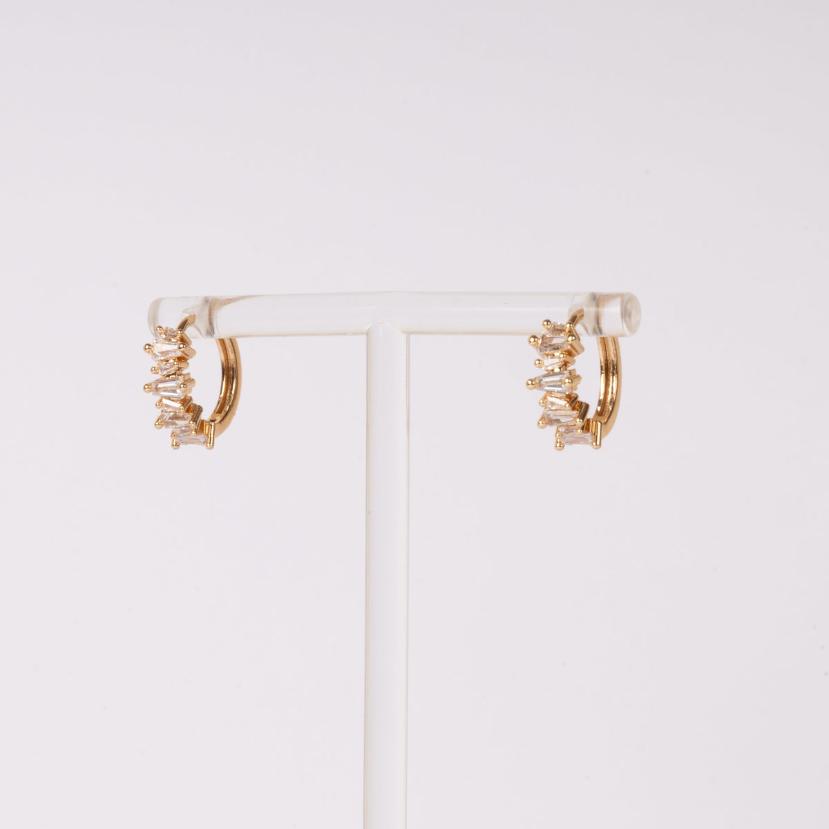 Aurora – Stainless Steel hoops met baguette steentjes